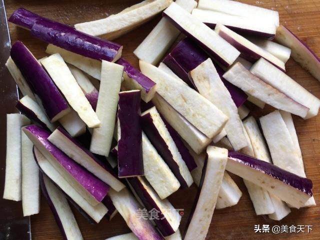 电饭煲焖饭必须有姓名!饭菜一锅出,做法又简单,太香了