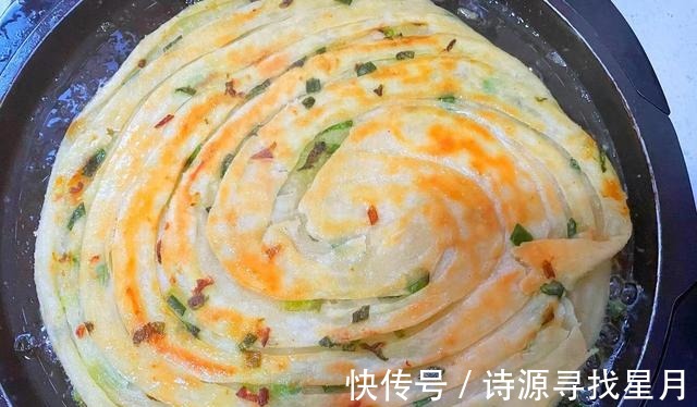 用这个方法做千层油饼太香了,层次分明,外酥里软,一口气吃2张!