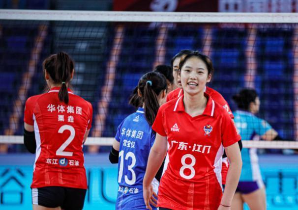 江苏女排|广东女排三叉戟“露馅”,陈佩妍全面落后龚翔宇,王逸凡未来可期