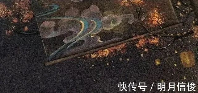 熙往$好撩人的眼神啊,她笔尖下的女妖,个个美成凡间精灵