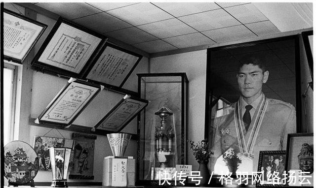 日本自衛(wèi)隊(duì)|50年前, 日本自衛(wèi)隊(duì)一個(gè)下級(jí)軍官自殺, 引發(fā)全國(guó)反思