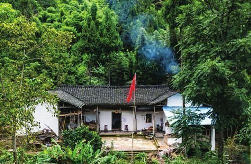 古人讲“门朝南，子不寒；树通轩，人丁散”，到底是什么意思