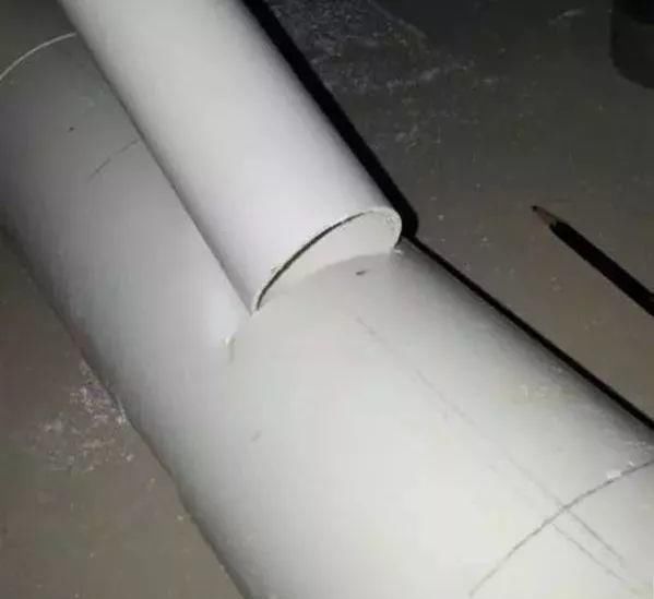 养花占地方？阳台支个架，再养10盆也不挤！