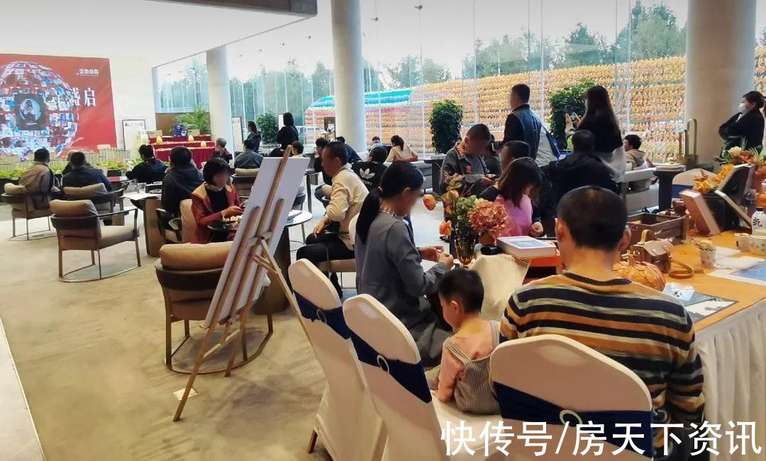 地下车库|全城沸腾|MiNi神车火爆开奖,最强锦鲤重磅降临