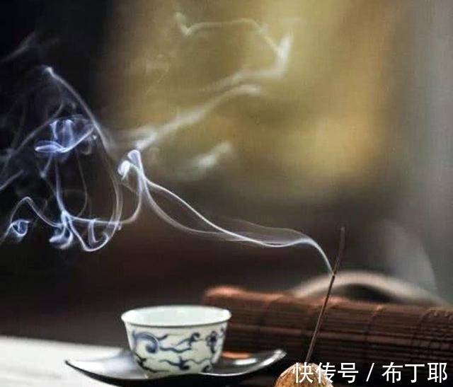 戒子文@《了凡四训》,掌控自己的命运,就靠这四点,受益一生