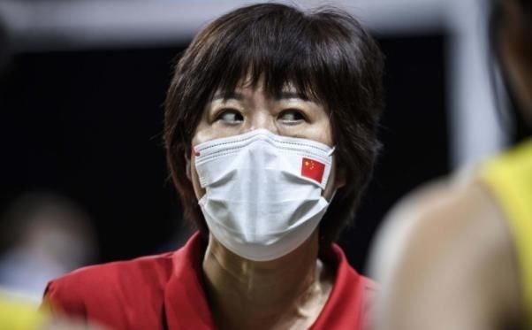 郎平|中国女排3人不该留队?郎平因此遭受指责,实力仍是中上游水准