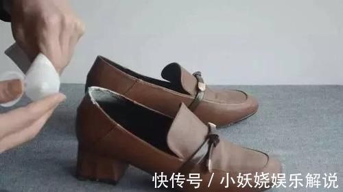 三角形 鞋子挤脚?老司机教你2招,学会后鞋子怎么穿都舒服!