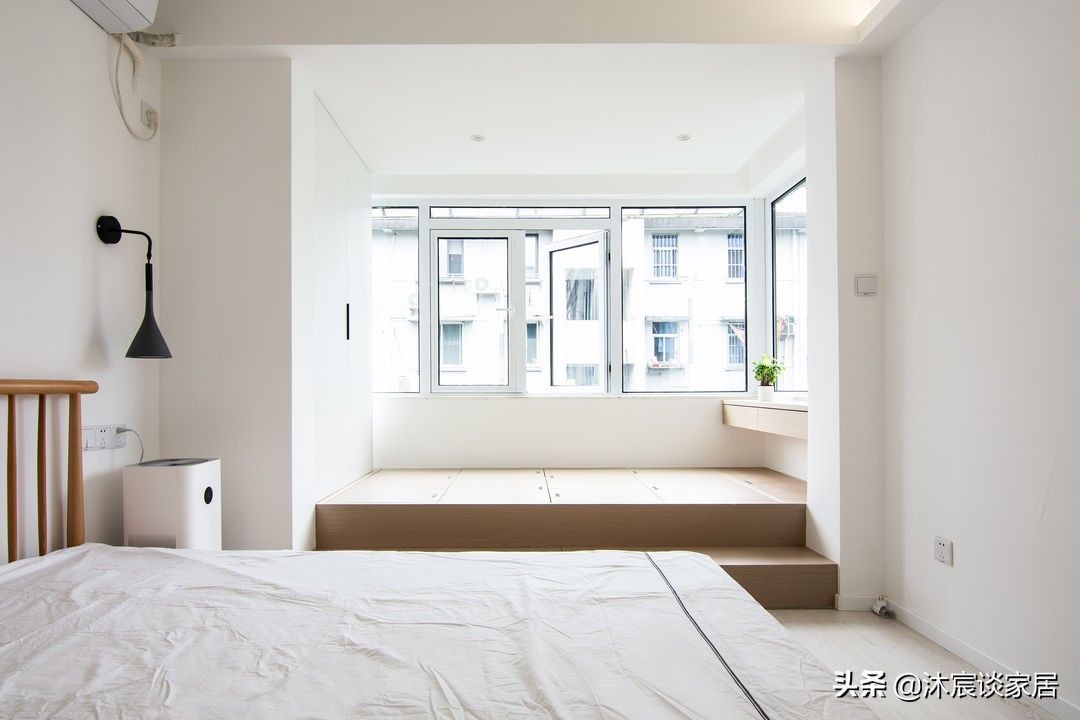 书房|真心佩服这对夫妻,改造破旧二手房,让室内大放异彩,实在太牛了