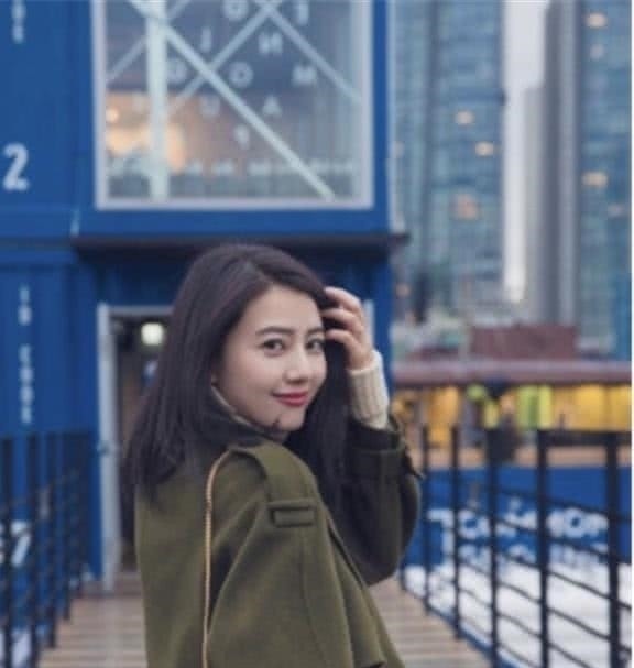 头发 三四十岁的女人,如果你是黑色头发,建议这3款发型,减龄有气质