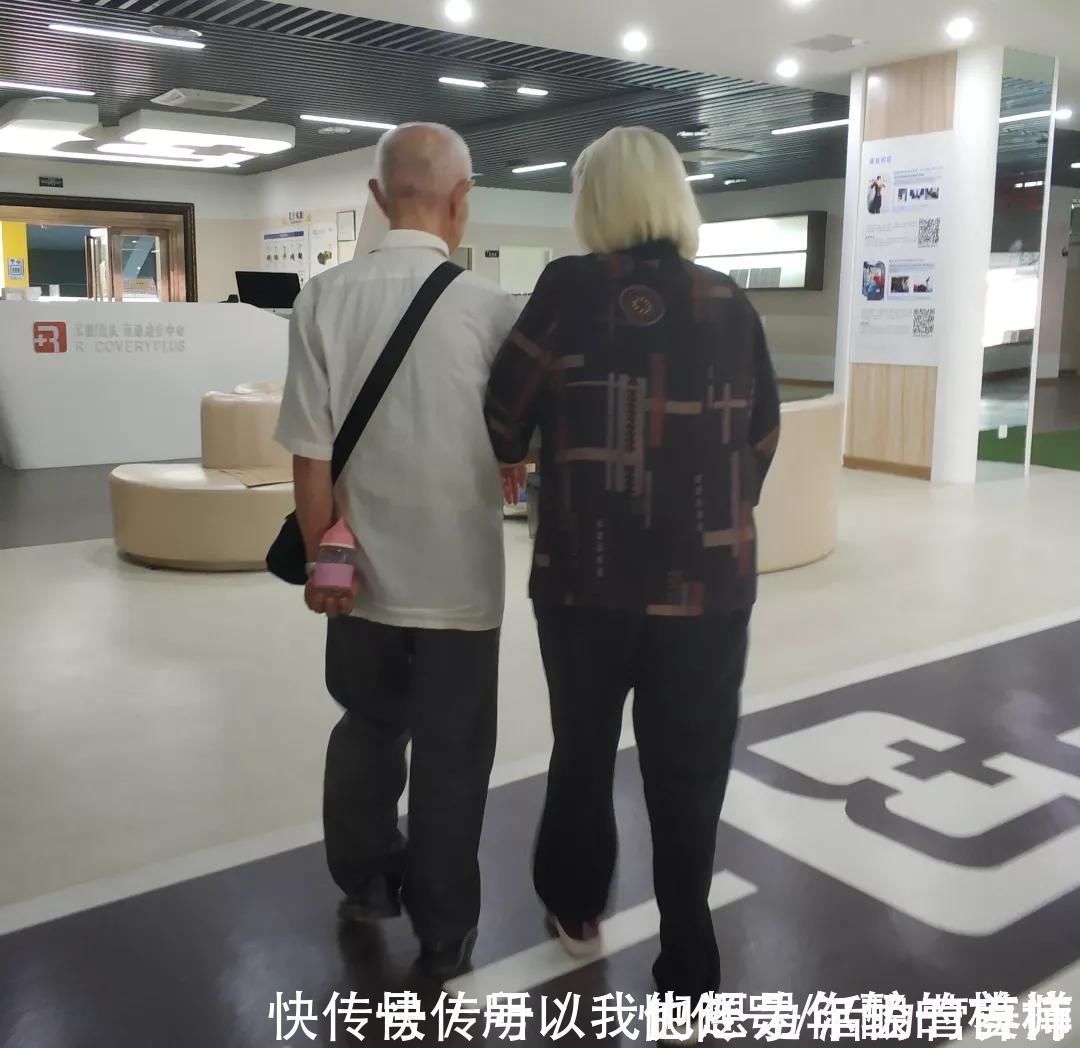 更年期综合征|50岁是女性的“多事之秋”，对于全身疼的人，4大原因帮你解惑