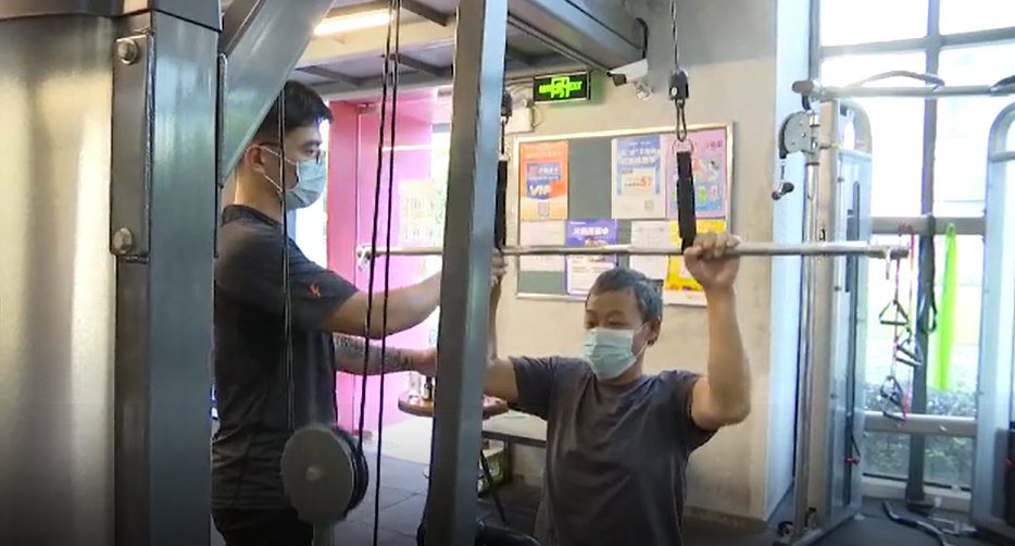 徐师傅|这位环卫大叔有点“潮”工作之外每天坚持健身一小时