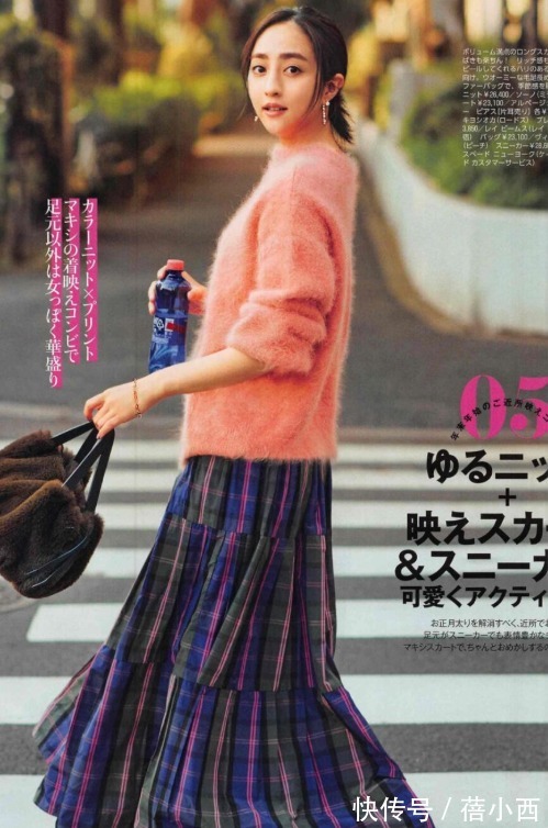 牛角扣|难怪日本博主都很有气质,学她们穿衣打扮看似普通,却越看越耐看