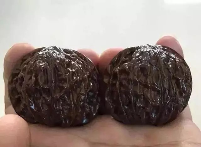  核桃|干手盘出来的核桃，更好看？