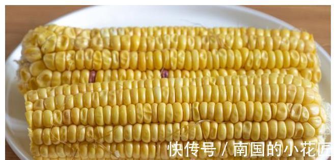 面糊|降温了，玉米别再蒸发糕了，教你一个简单做法，比面包还好吃