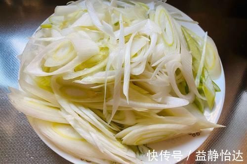 包子馅|猪肉大葱包子馅怎么调?10年的比例配方告诉你,鲜香味美不油腻