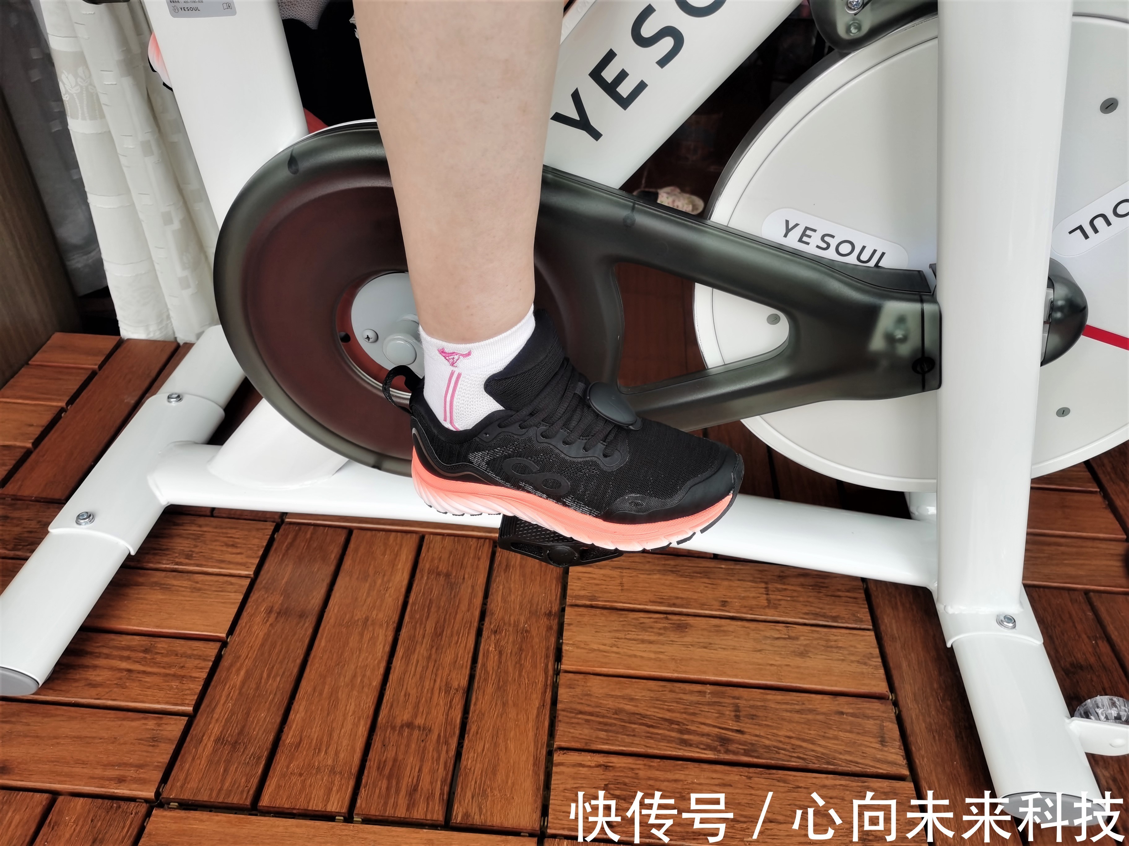 跑步|亚健康想开跑却不知如何选鞋，咕咚10K悦弹跑鞋，入门跑者首选