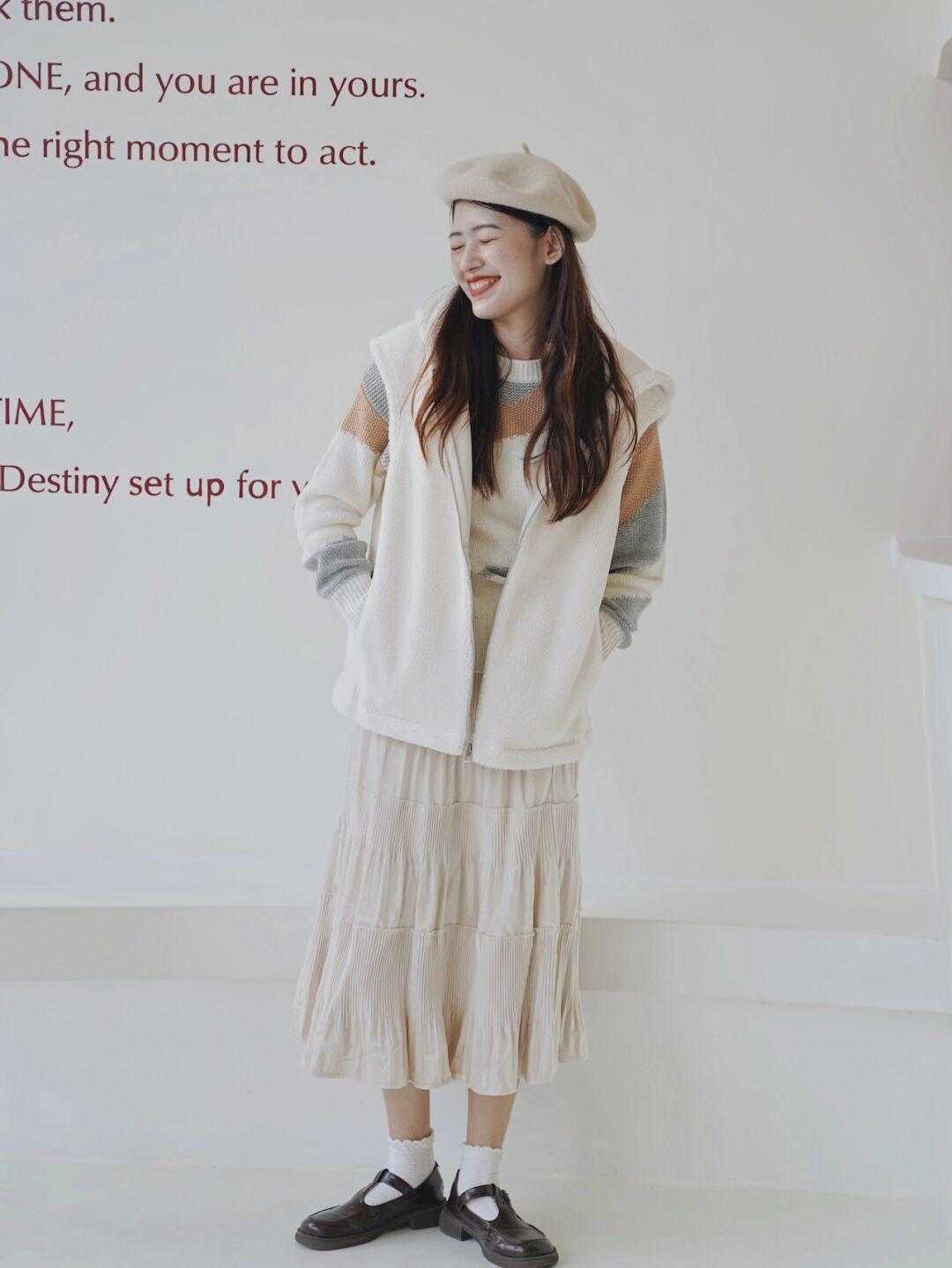 裙装|今年冬季流行“露腿”,显瘦显高还时髦,这才是女孩子该有的打扮!