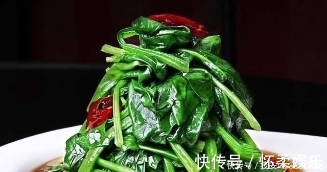 排毒养颜|女性到了中年常吃吃3种食物,排毒养颜、滋润肌肤,越吃越年轻