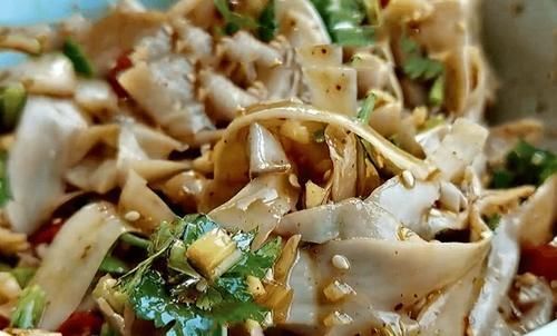 杏鲍菇|年夜饭给家人做这道菜,简单一拌,清爽解腻,不懂吃可惜了