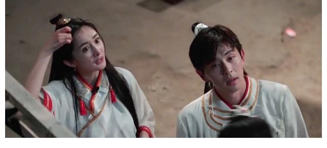 海报|凭什么?密室大逃脱海报被指抄袭,有人单拿杨幂邓伦说事