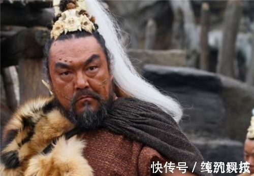 姓氏@小男孩名字足足“103画”,考试常写错回家被骂,老师:我也不会写