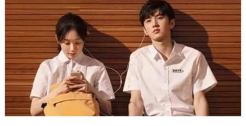 梁靜嫻|繼徐夢(mèng)潔之后，陳哲遠(yuǎn)又與火箭少女101的成員合作，演繹古代傳奇