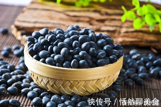 烟熏|豆类饱腹感强,多吃易长寿!但注意,2种豆制品少吃,伤害健康