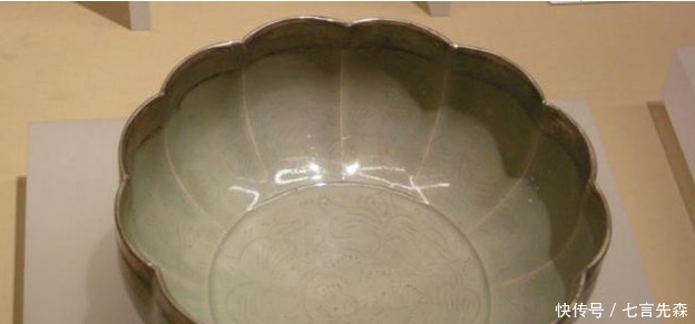 他联合朋友盗了自家祖坟, 被抓后追回49件国家级文物! “人才”啊!