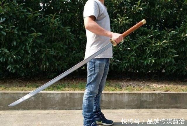 克星|四大名刀之一的日本刀抗衡,那么苗刀为什么是日本刀的克星呢?