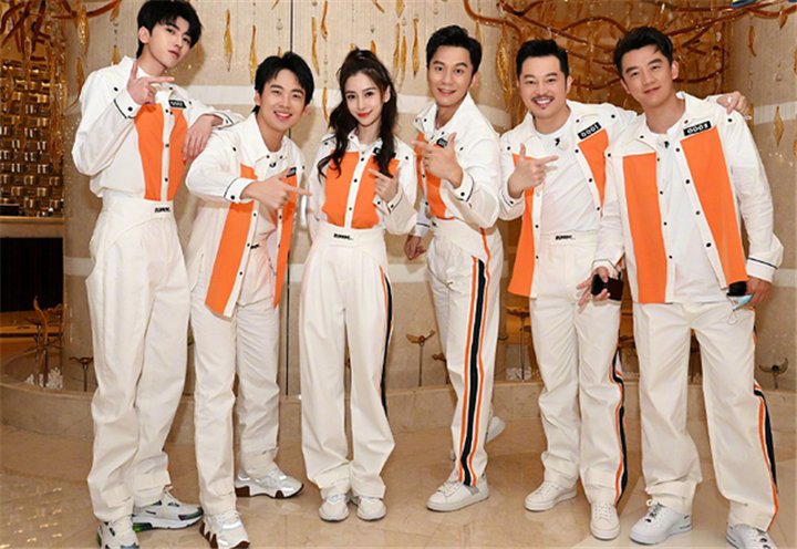 《奔跑吧9》终于定档，郭麒麟退出，2位老成员回归担任常驻！