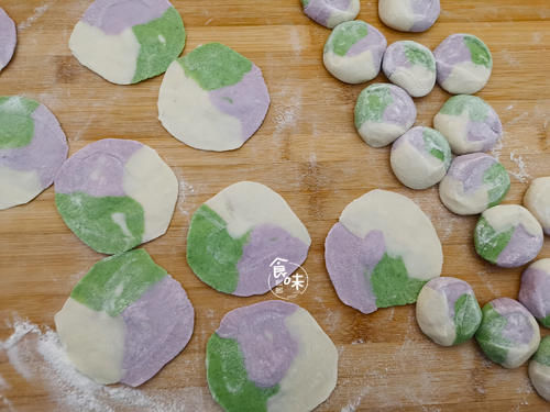 饺子馅就要这样调，鲜香味美，有肉又有菜，寓意今年有个好兆头