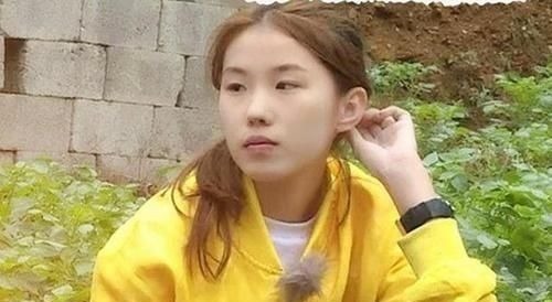 刘思琪|“巨婴”刘思琪,16岁吃饭靠人喂,如今大变样,现在变化很惊艳