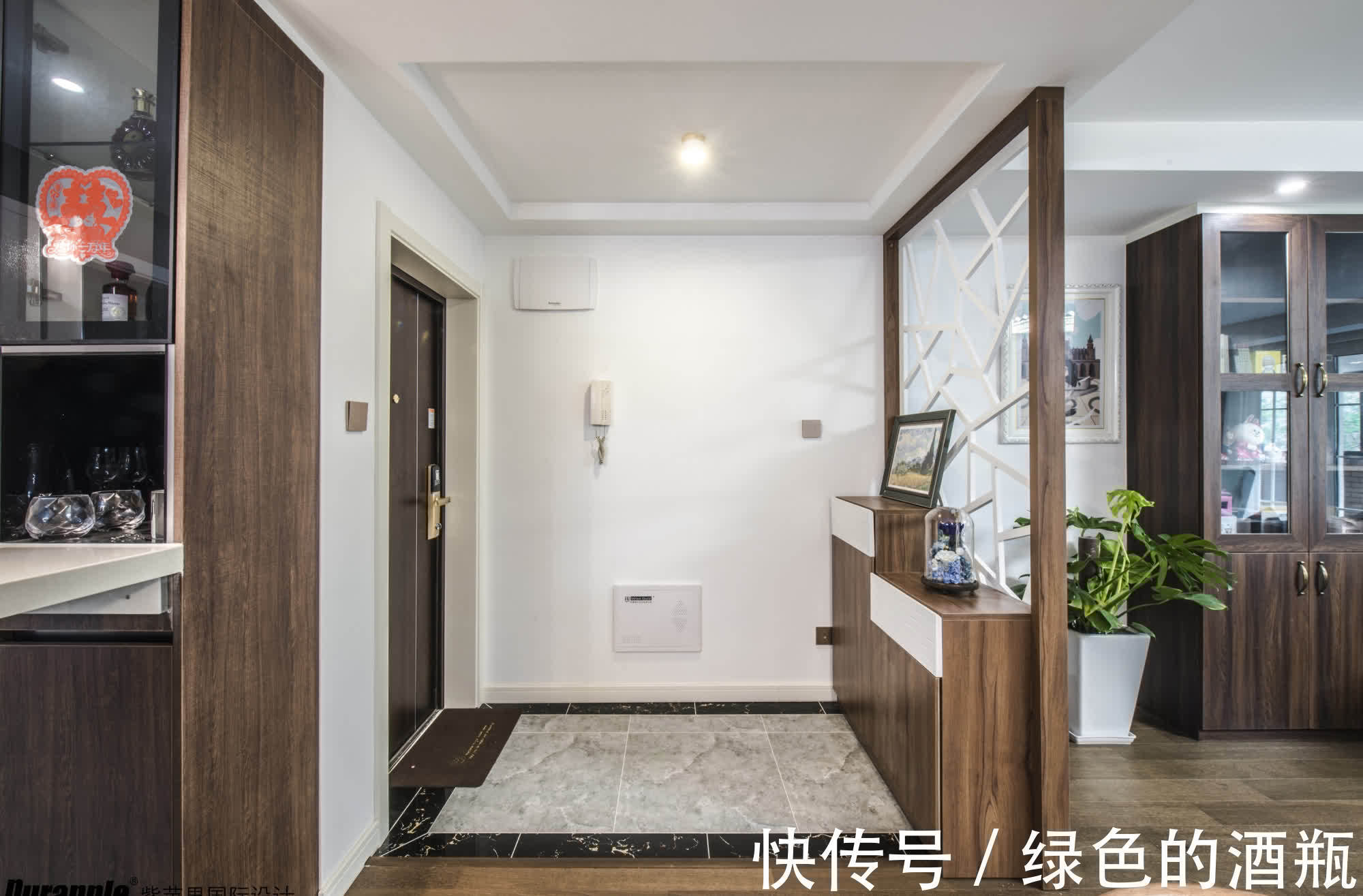 功能区|开门就是客餐厅,鞋柜放在哪,才能不尴尬?