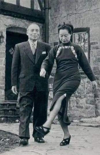 将军|她是泥瓦工的女儿，嫁给北伐军将军，不料日后成为民国总统夫人
