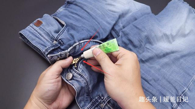 黄凡士林|红霉素软膏的5个作用，简单实用，回家找找有没有，试试