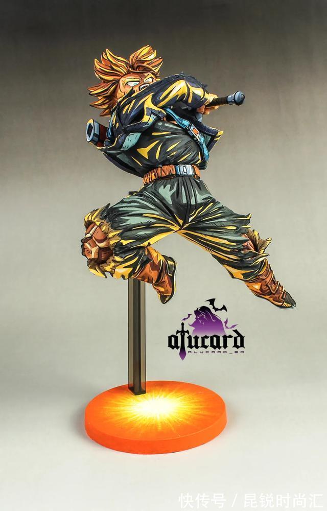 德兰克斯二次元,我都想用来做手机屏保了!