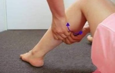 肌肉|小腿刮的勤,大病远离你!很多人都不在意,为健康不要再“偷懒”