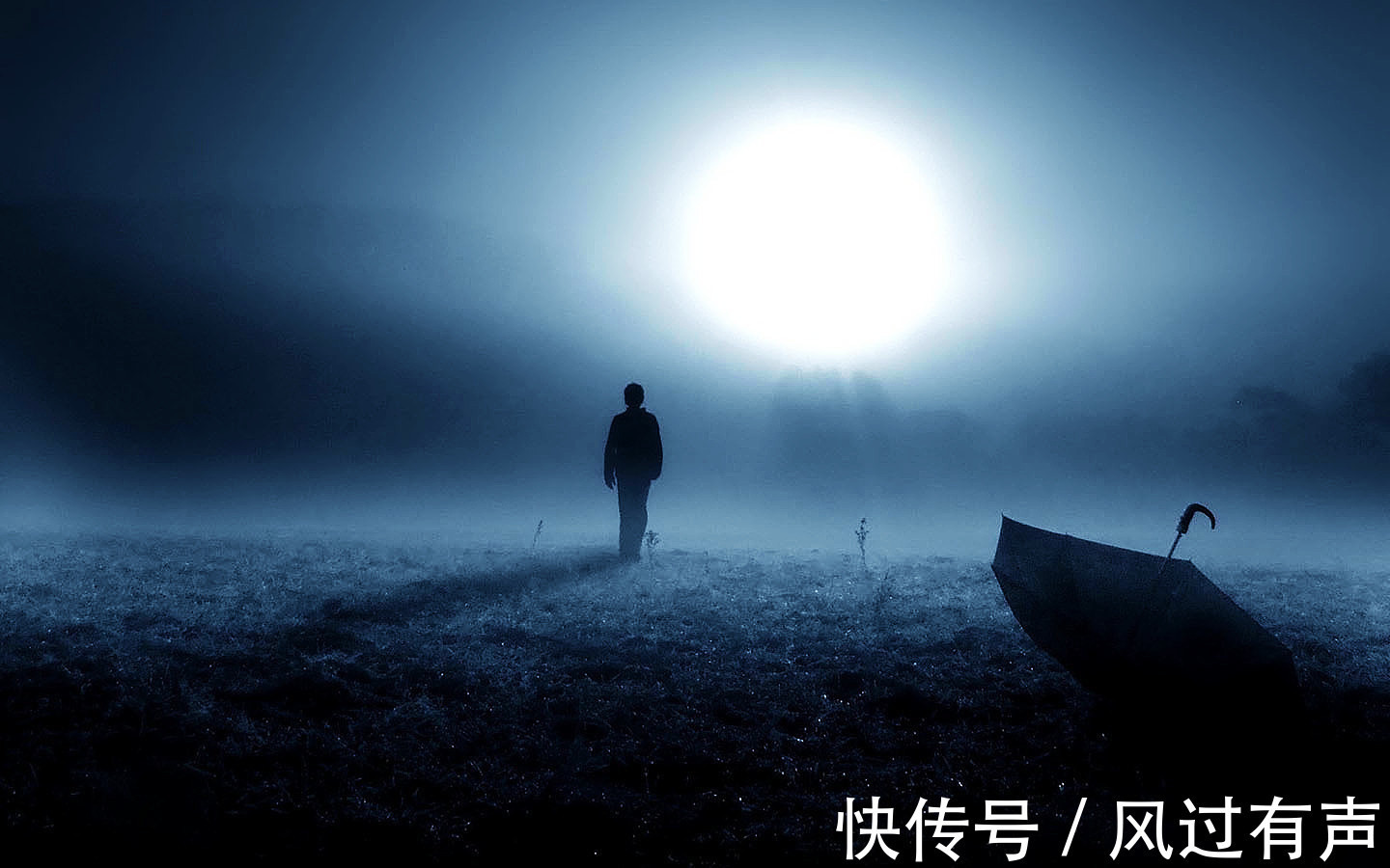 月是故乡明$父母在,人生尚有来处,父母去,故乡也无归途