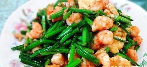 陈医师|女性不想老太快，推荐吃3种食物，美白护肤，延缓衰老，好处多多