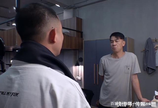 周延|《披荆斩棘的哥哥》陈小春挺兄弟秒变山鸡哥,张云龙言承旭很好磕