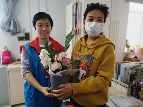  迎妇女节 石景山苹四社区庆线上征集最美女人手工作品