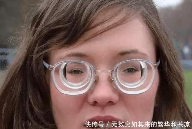 颜值|从小近视的孩子,和没近视的孩子,长大后颜值差距不止一点点