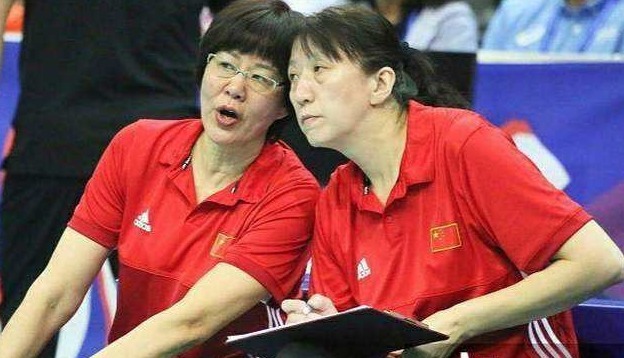 陈忠和|身份互换!赖亚文当了郎平26年的下属,这次一跃成郎平领导