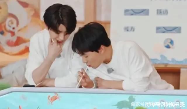 欺负你是因为爱你!蔡徐坤郭麒麟跑男里的互动,证明这句话不假