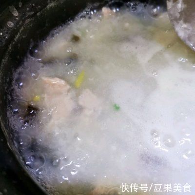 瘦肉丝|这道皮蛋瘦肉粥简单成这样，再不做我真的哭给你看