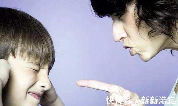 小王|双胞胎为何身高差别很大专家家长的行为直接影响孩子发育!