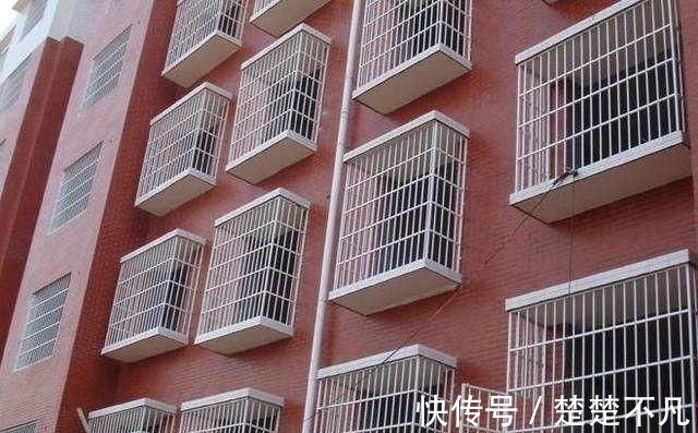 灵活性|越来越多人不装传统防盗网了，现在都流行装这种, 好看又安全!