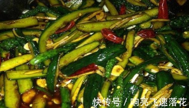 腌制|又到了腌黄瓜的季节，祖传秘方大公开，2小时就能吃，香脆又开胃！