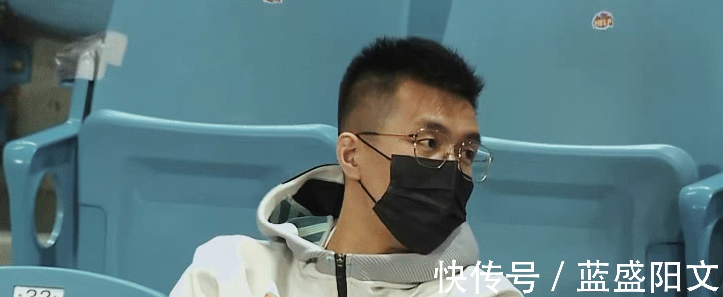 郭艾伦|22分4篮板,张镇麟爆发率队19-0,赵继伟7助攻,辽宁男篮多点开花!