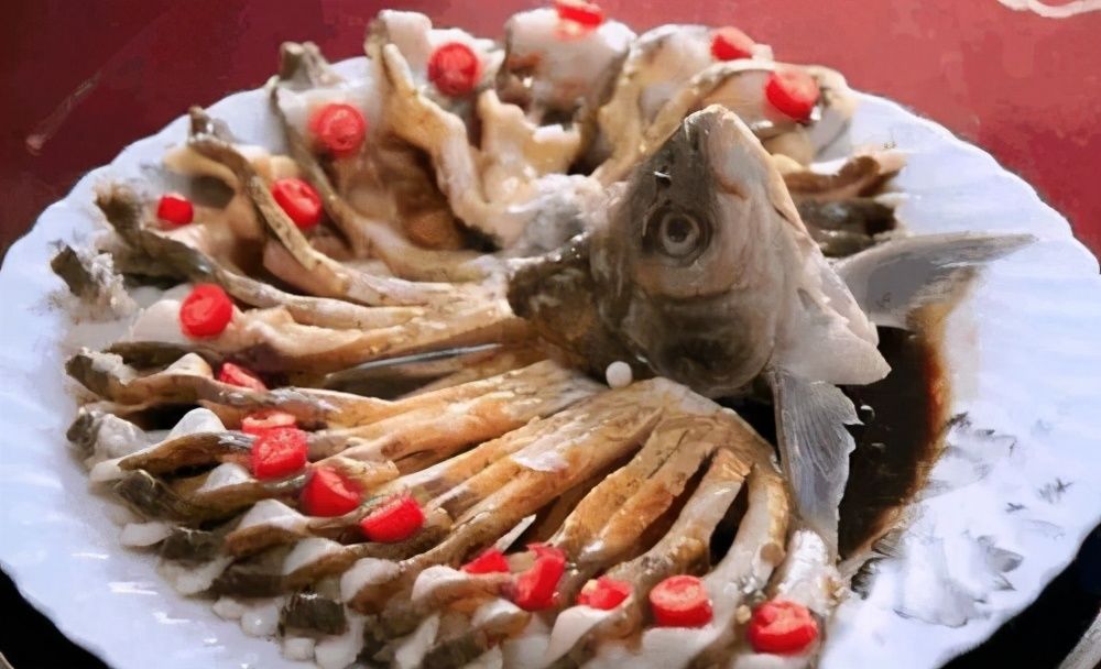 快过年了，教你“富贵开屏鱼”做法，造型美观，招待客人倍有面